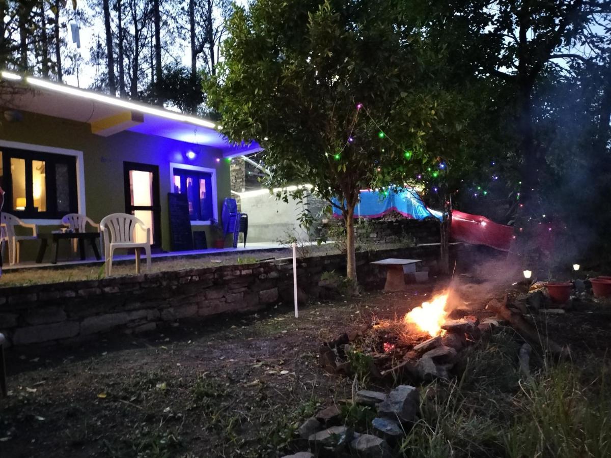 Le Jardin Almora Exterior foto