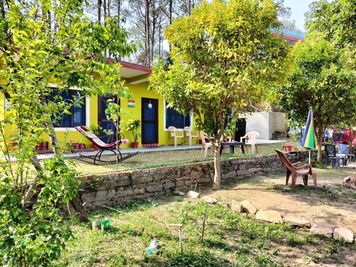 Le Jardin Almora Exterior foto